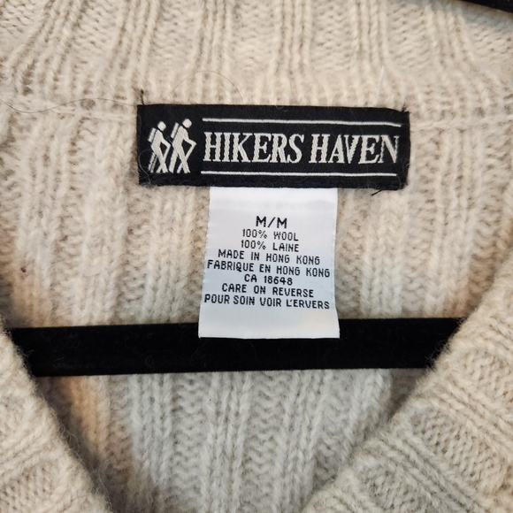 Hikers Haven 100% Wool Neutral Chunky V Neck Sweater - Picture 3 of 4